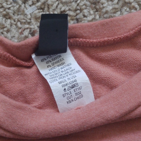 Crop top - Picture 3 of 3